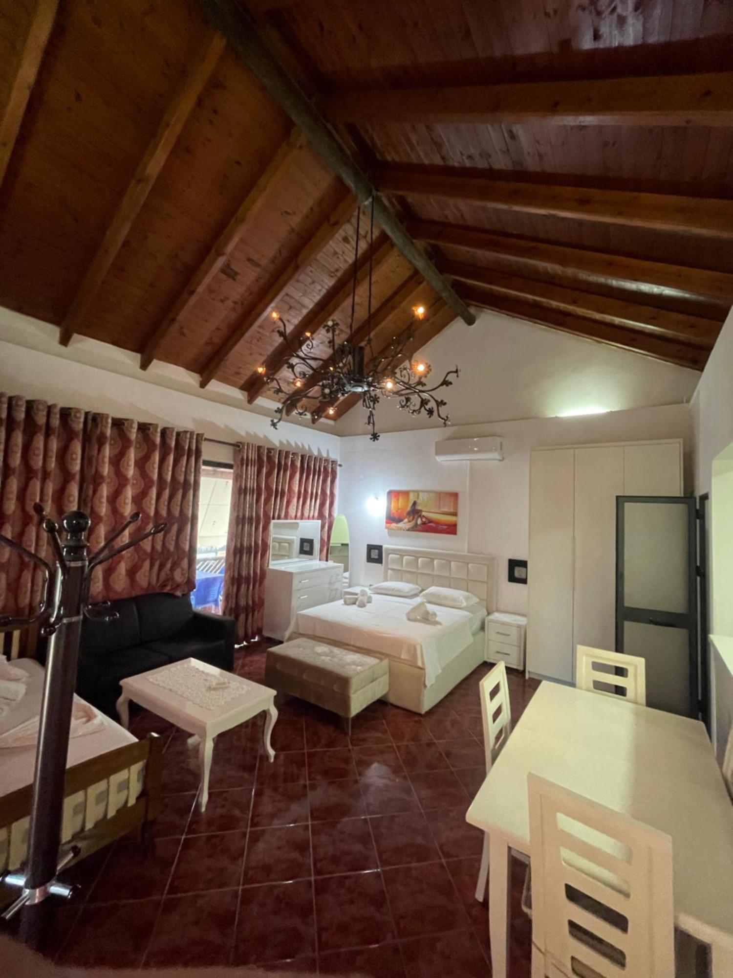 Apartament Cozy *